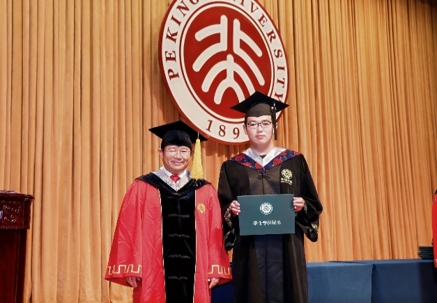 北京大学物理学院2025年毕业典礼隆重举行-北京大学物理学院